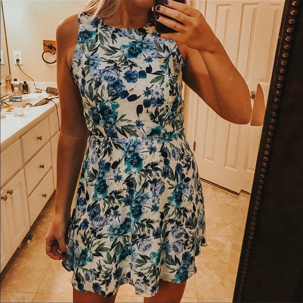 Floral dress